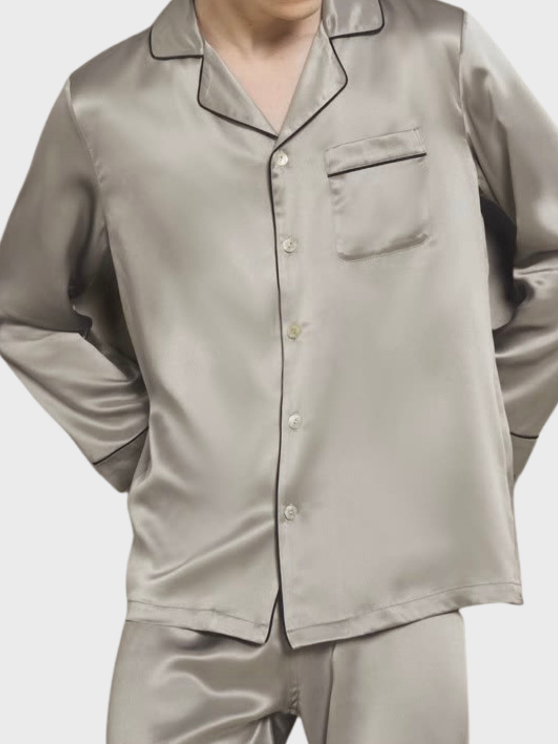 Pyjama en soie pour homme