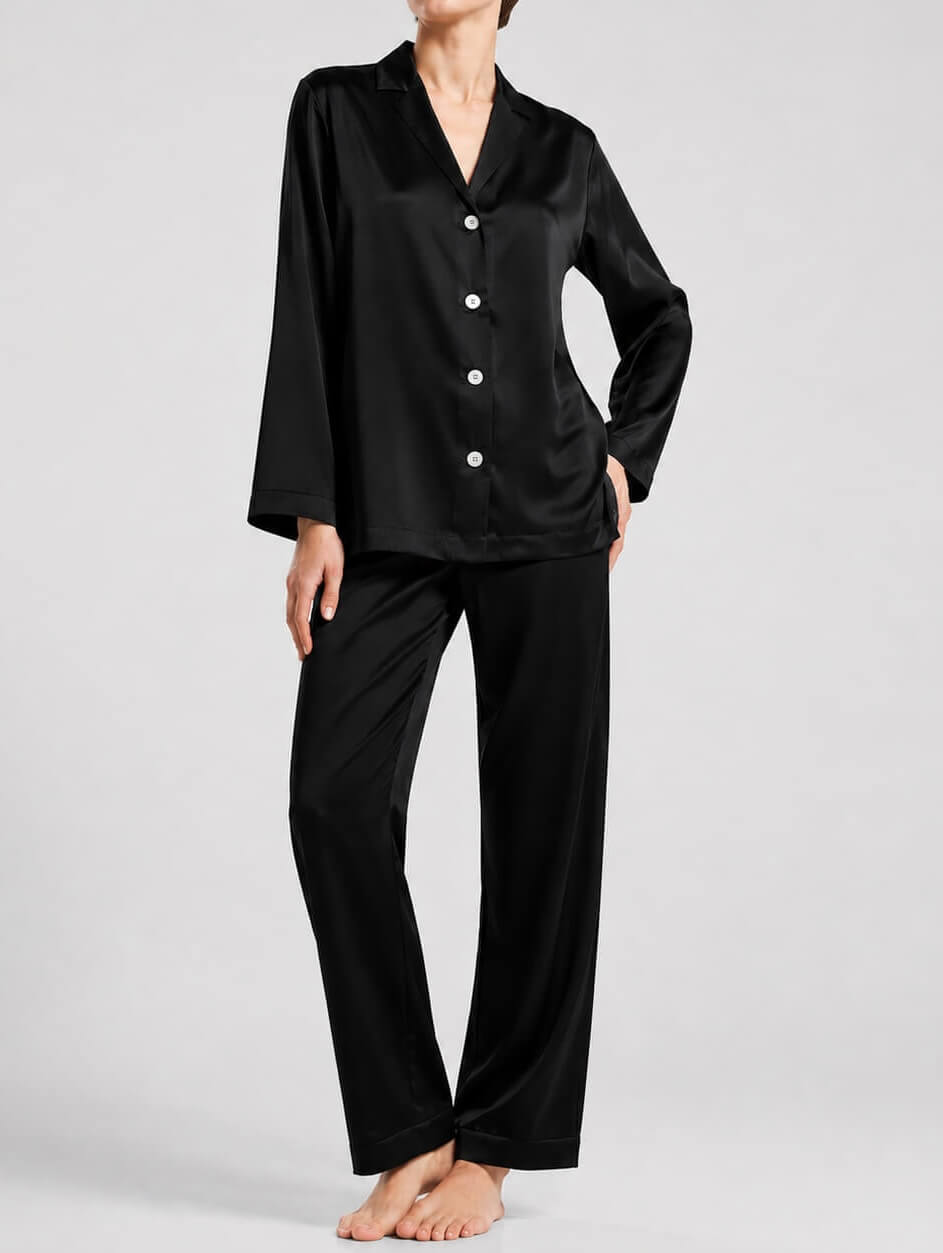 Pijamas de seda para mujer
