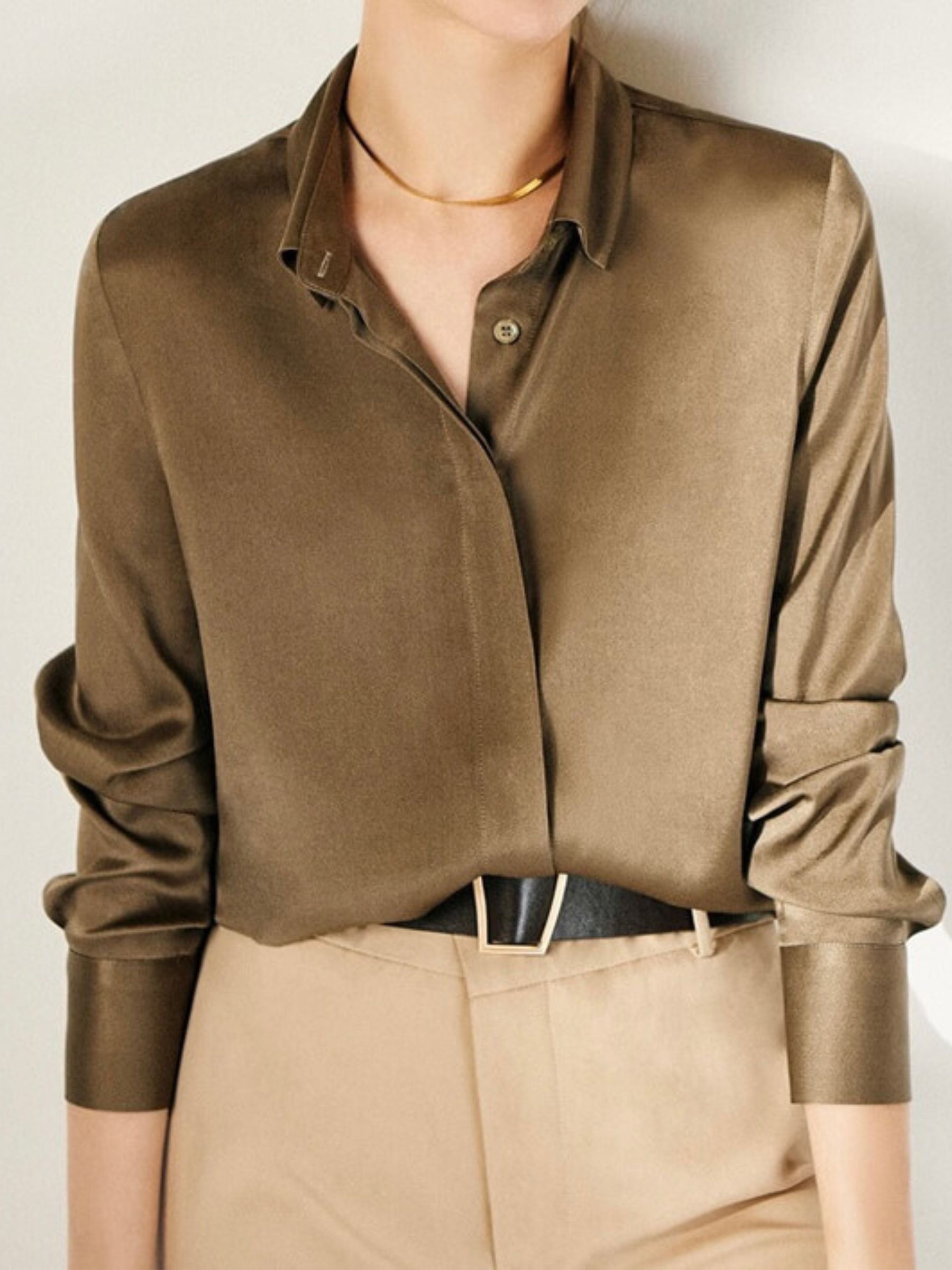 Blusa de seda para mujer