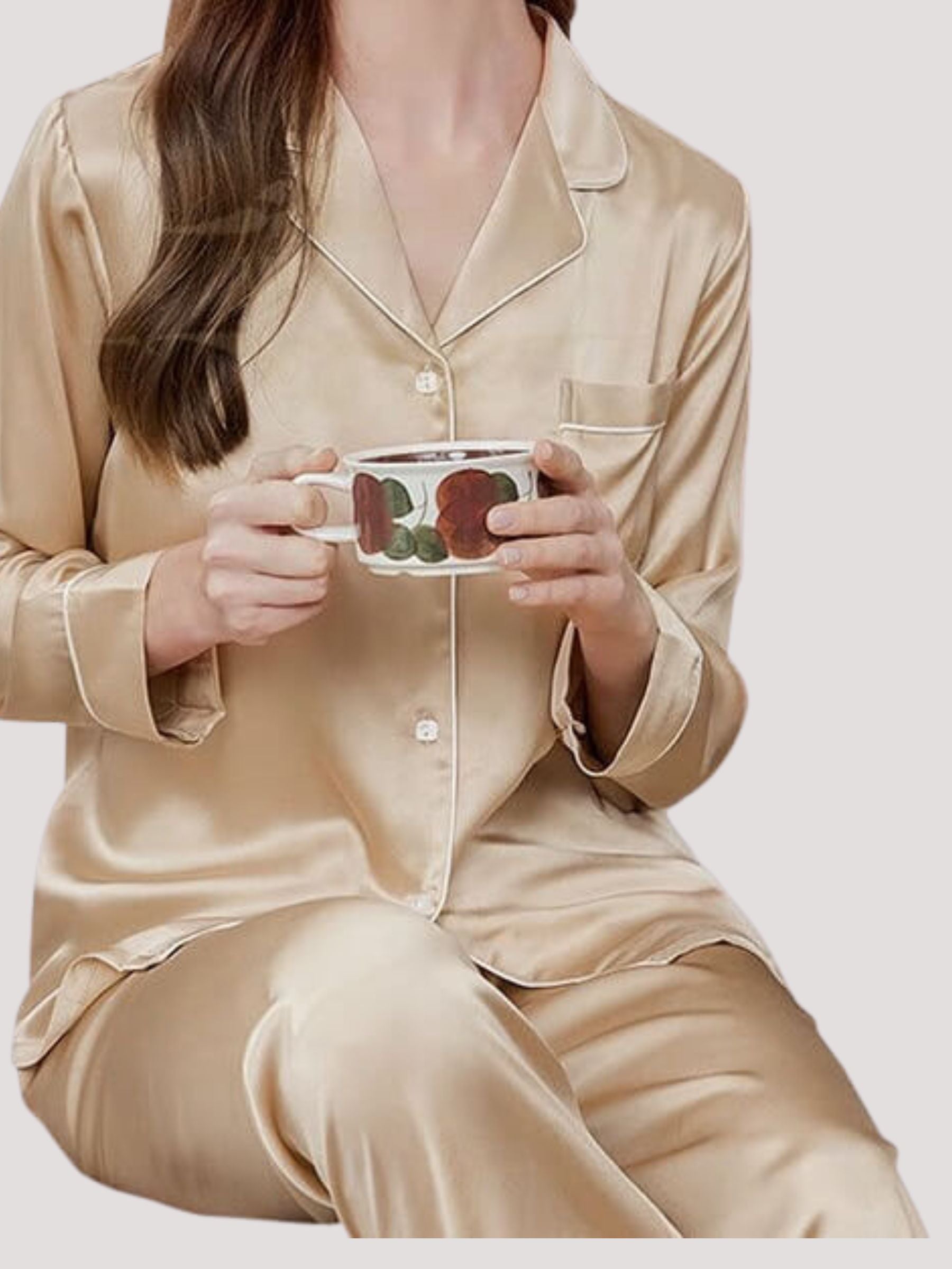 Pijamas de seda para mujer