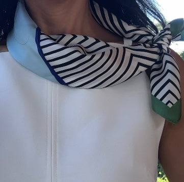 Silk scarf (65×65 cm)