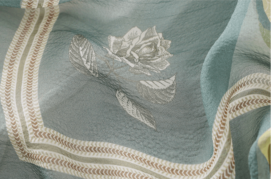 Silk scarf (115×115 cm)