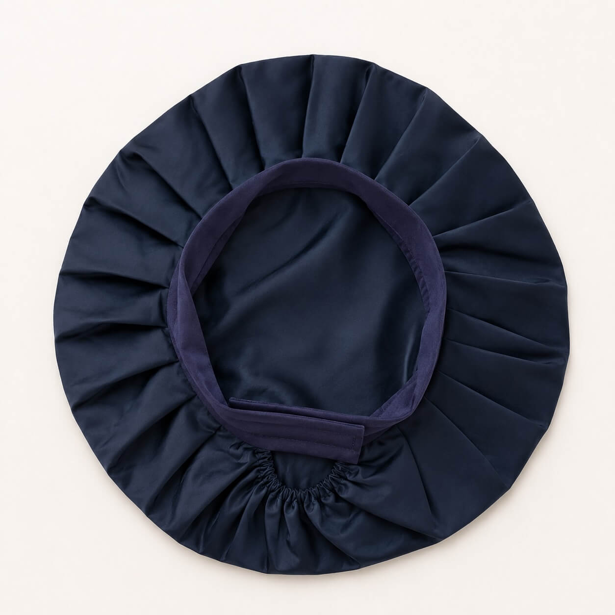 Silk bonnet